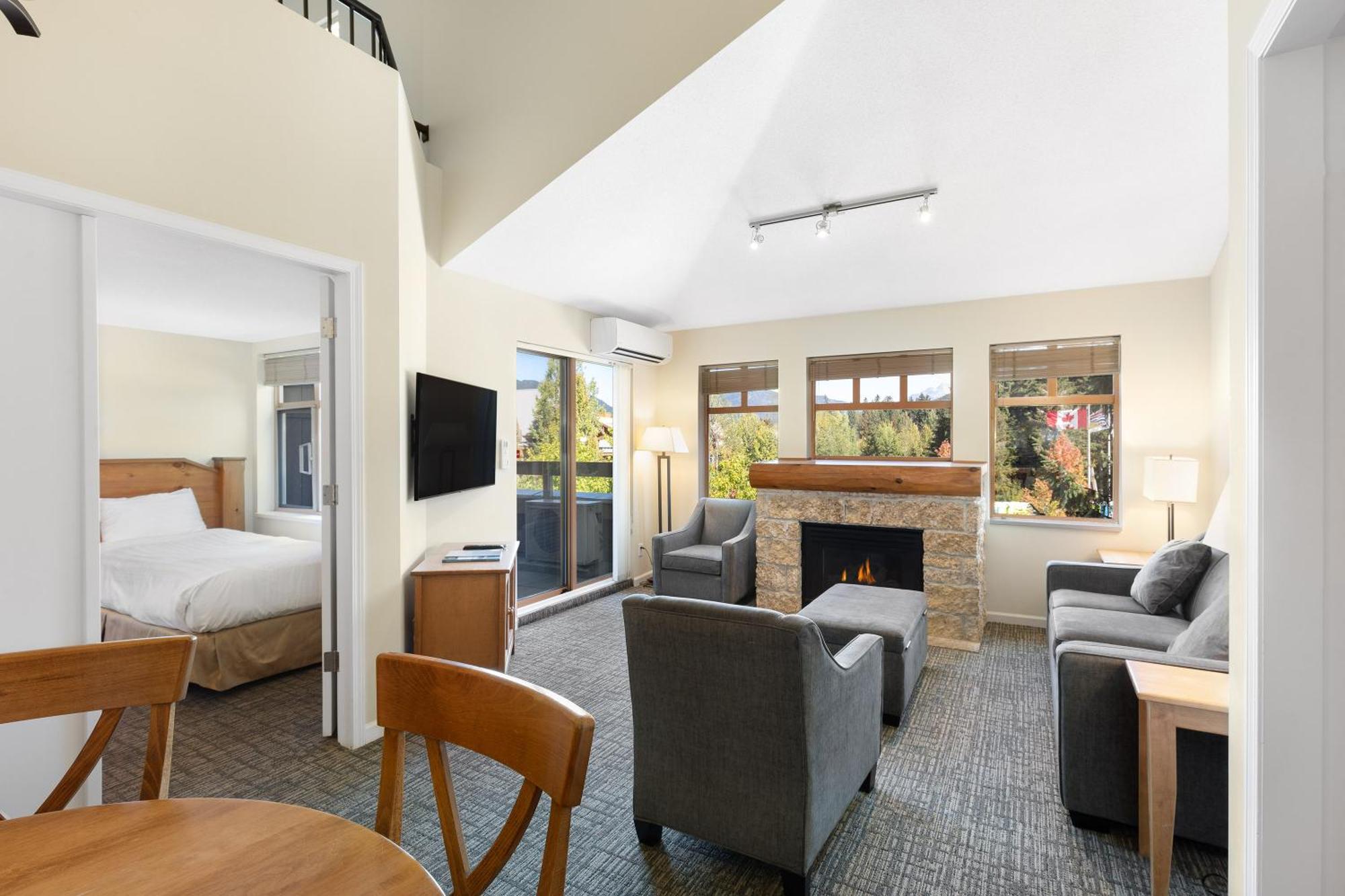 Tyndall Stone Lodge By Whiski Jack Whistler Buitenkant foto