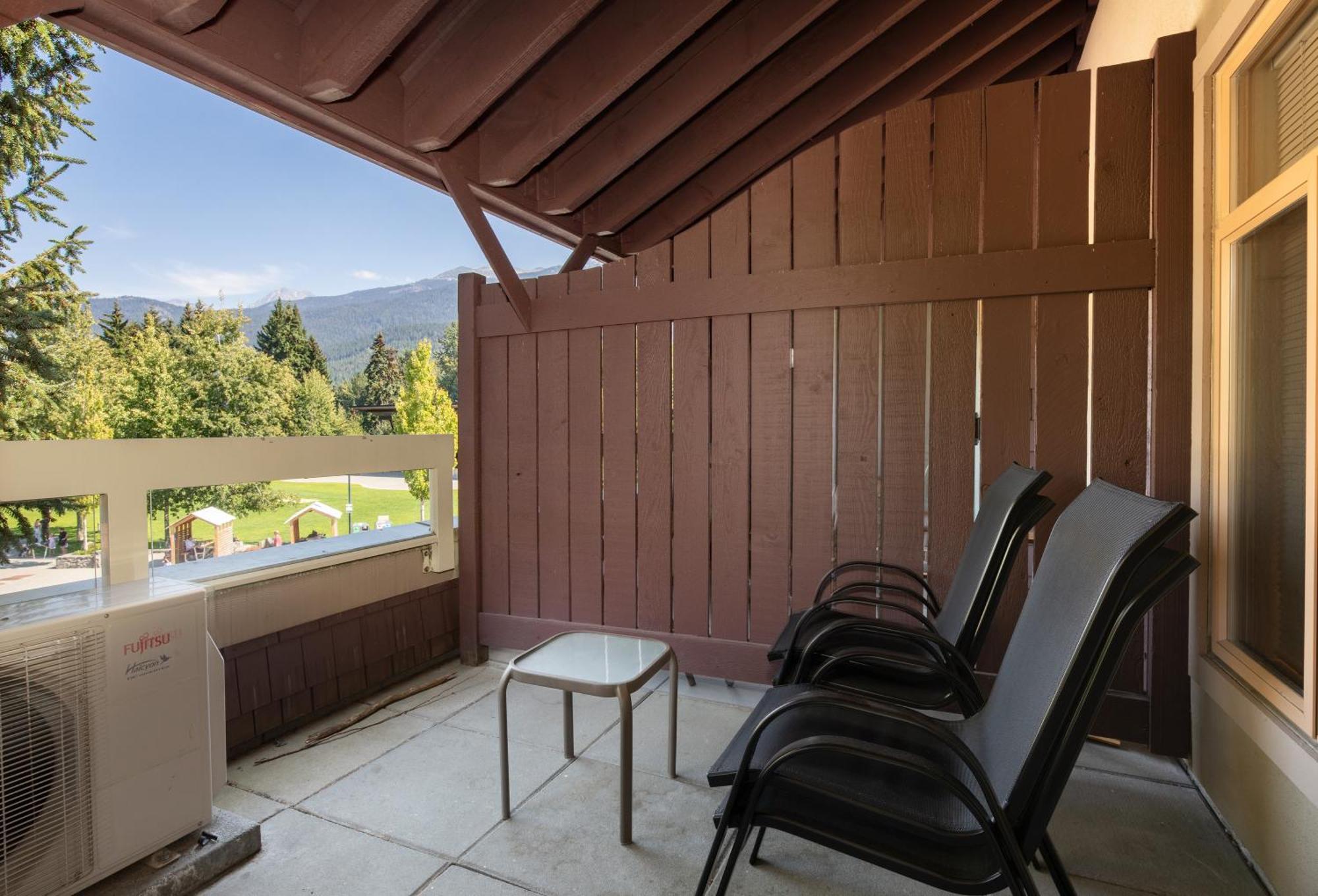 Tyndall Stone Lodge By Whiski Jack Whistler Buitenkant foto